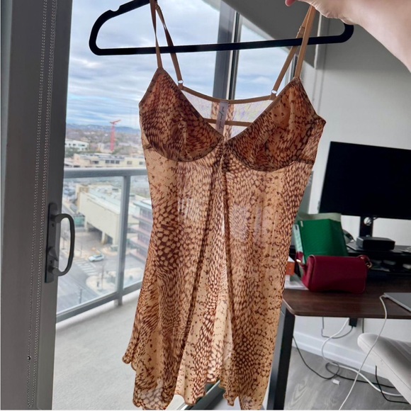 Urban Outfitters Tops - Urban Outfitters Tan Patterned Open Slit Front Top